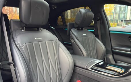 Mercedes-Benz S-Класс AMG, 2023 год, 20 300 000 рублей, 28 фотография