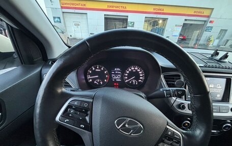 Hyundai Solaris II рестайлинг, 2019 год, 1 300 000 рублей, 13 фотография