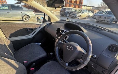 Toyota Vitz, 2009 год, 735 000 рублей, 8 фотография
