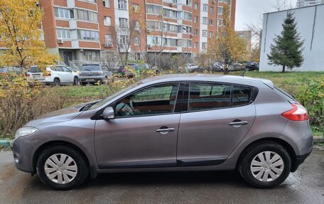 Renault Megane III, 2011 год, 700 000 рублей, 4 фотография