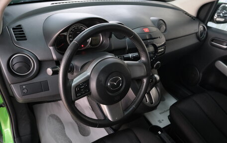 Mazda 2 III, 2012 год, 799 000 рублей, 11 фотография