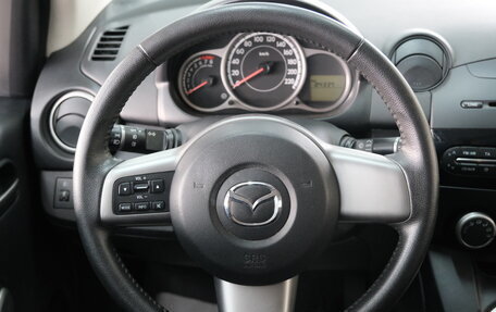 Mazda 2 III, 2012 год, 799 000 рублей, 13 фотография
