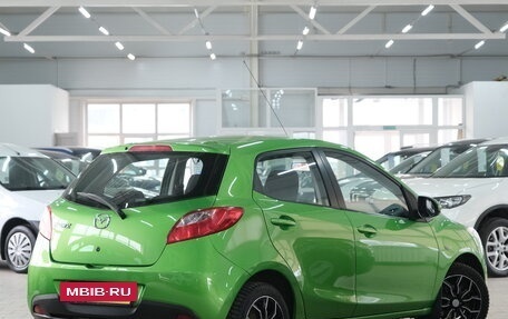 Mazda 2 III, 2012 год, 799 000 рублей, 6 фотография