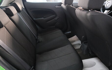 Mazda 2 III, 2012 год, 799 000 рублей, 23 фотография