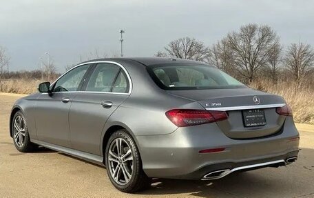 Mercedes-Benz E-Класс, 2022 год, 3 615 000 рублей, 6 фотография