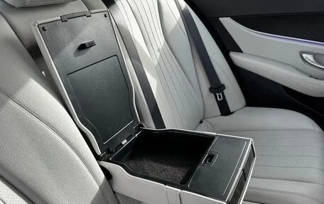 Mercedes-Benz E-Класс, 2022 год, 3 615 000 рублей, 11 фотография