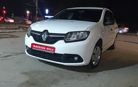 Renault Logan II, 2017 год, 545 000 рублей, 1 фотография