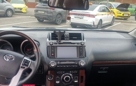 Toyota Land Cruiser Prado 150 рестайлинг 2, 2016 год, 8 фотография