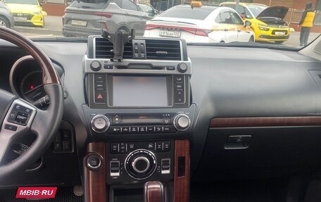 Toyota Land Cruiser Prado 150 рестайлинг 2, 2016 год, 11 фотография