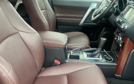 Toyota Land Cruiser Prado 150 рестайлинг 2, 2016 год, 19 фотография