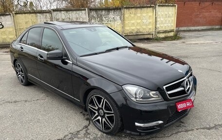Mercedes-Benz C-Класс, 2012 год, 1 999 999 рублей, 1 фотография