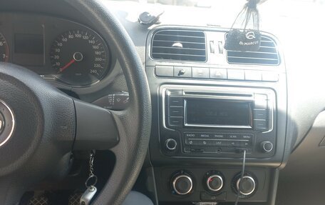 Volkswagen Polo VI (EU Market), 2013 год, 605 000 рублей, 1 фотография