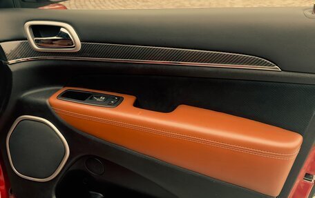 Jeep Grand Cherokee, 2013 год, 3 890 000 рублей, 11 фотография