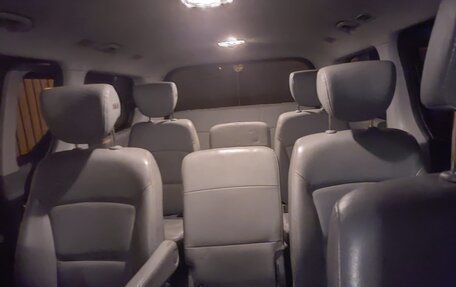 Hyundai Grand Starex Grand Starex I рестайлинг 2, 2016 год, 2 800 000 рублей, 8 фотография
