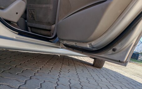 Toyota Opa I рестайлинг, 2005 год, 705 000 рублей, 27 фотография