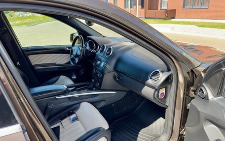 Mercedes-Benz GL-Класс, 2011 год, 2 200 000 рублей, 11 фотография