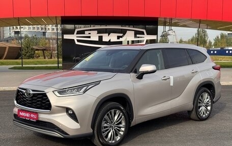 Toyota Highlander, 2025 год, 5 499 000 рублей, 1 фотография