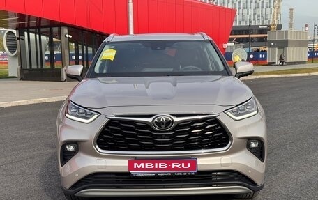 Toyota Highlander, 2025 год, 5 499 000 рублей, 2 фотография