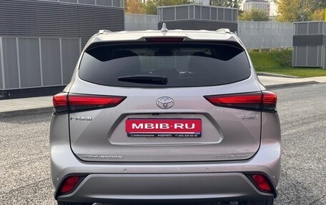 Toyota Highlander, 2025 год, 5 499 000 рублей, 6 фотография