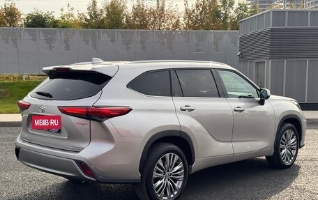 Toyota Highlander, 2025 год, 5 499 000 рублей, 5 фотография