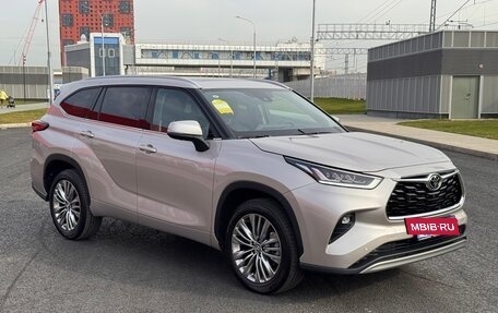 Toyota Highlander, 2025 год, 5 499 000 рублей, 3 фотография