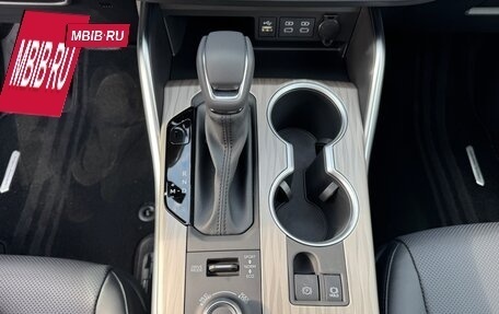 Toyota Highlander, 2025 год, 5 499 000 рублей, 20 фотография