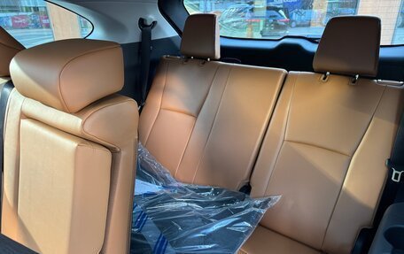 Toyota Highlander, 2025 год, 5 499 000 рублей, 38 фотография