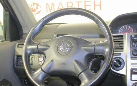 Nissan X-Trail, 2005 год, 670 000 рублей, 18 фотография