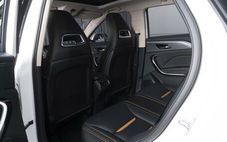 FAW Bestune T77, 2023 год, 2 050 000 рублей, 11 фотография