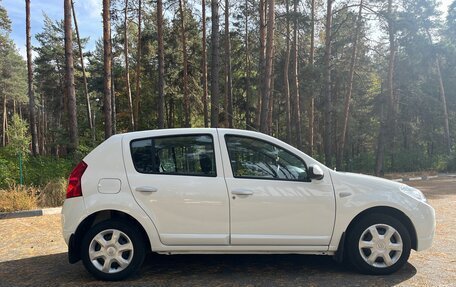 Renault Sandero I, 2013 год, 645 000 рублей, 3 фотография