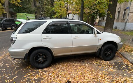 Toyota Harrier, 2001 год, 1 200 000 рублей, 8 фотография