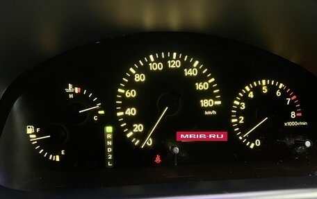 Toyota Harrier, 2001 год, 1 200 000 рублей, 11 фотография