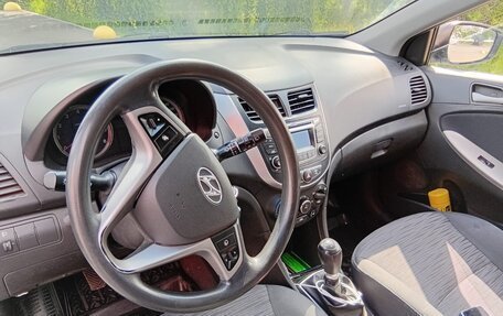 Hyundai Solaris II рестайлинг, 2014 год, 649 000 рублей, 8 фотография