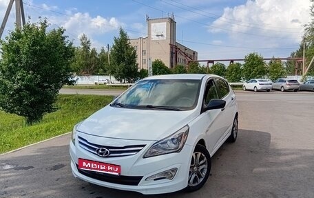 Hyundai Solaris II рестайлинг, 2014 год, 649 000 рублей, 3 фотография
