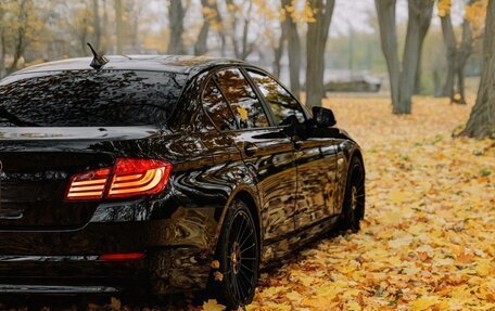 BMW 5 серия, 2013 год, 2 050 000 рублей, 7 фотография