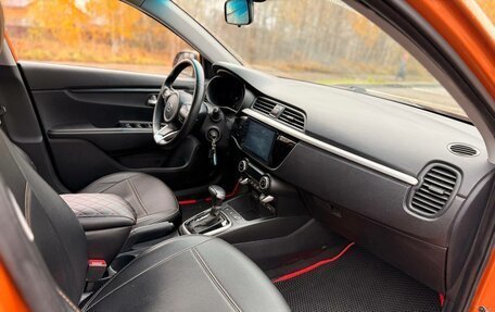 KIA Rio IV, 2018 год, 1 299 000 рублей, 8 фотография