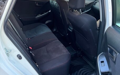 Toyota Prius, 2014 год, 1 900 000 рублей, 11 фотография