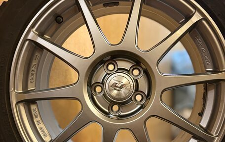 Toyota Prius, 2014 год, 1 900 000 рублей, 22 фотография