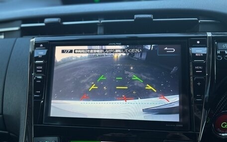 Toyota Prius, 2014 год, 1 900 000 рублей, 19 фотография