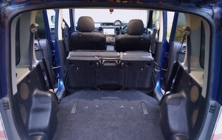 Toyota bB I рестайлинг, 2001 год, 700 000 рублей, 16 фотография