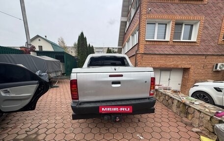 Toyota Hilux VII, 2011 год, 1 860 000 рублей, 3 фотография