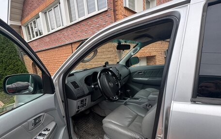 Toyota Hilux VII, 2011 год, 1 860 000 рублей, 5 фотография