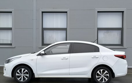 KIA Rio IV, 2019 год, 1 370 000 рублей, 8 фотография