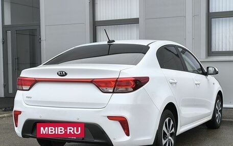 KIA Rio IV, 2019 год, 1 370 000 рублей, 5 фотография