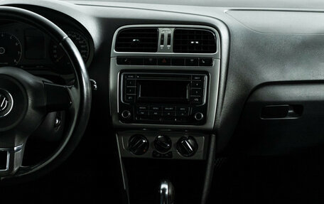 Volkswagen Polo VI (EU Market), 2013 год, 849 700 рублей, 14 фотография
