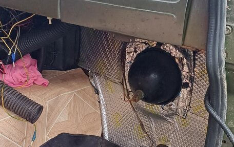 ЛуАЗ 3151, 1986 год, 280 000 рублей, 18 фотография