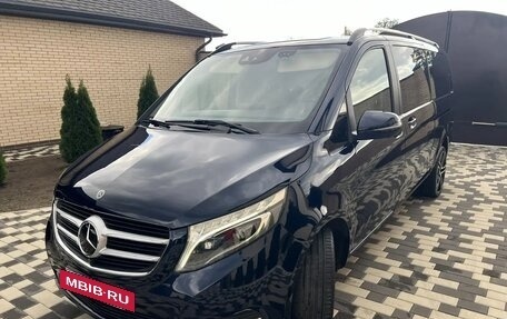 Mercedes-Benz V-Класс, 2018 год, 4 050 000 рублей, 5 фотография