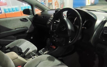 Honda Fit Aria, 2006 год, 470 000 рублей, 9 фотография