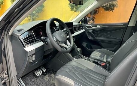 Volkswagen Tiguan II, 2021 год, 2 100 000 рублей, 7 фотография