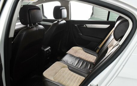 Volkswagen Passat B7, 2011 год, 1 099 000 рублей, 11 фотография